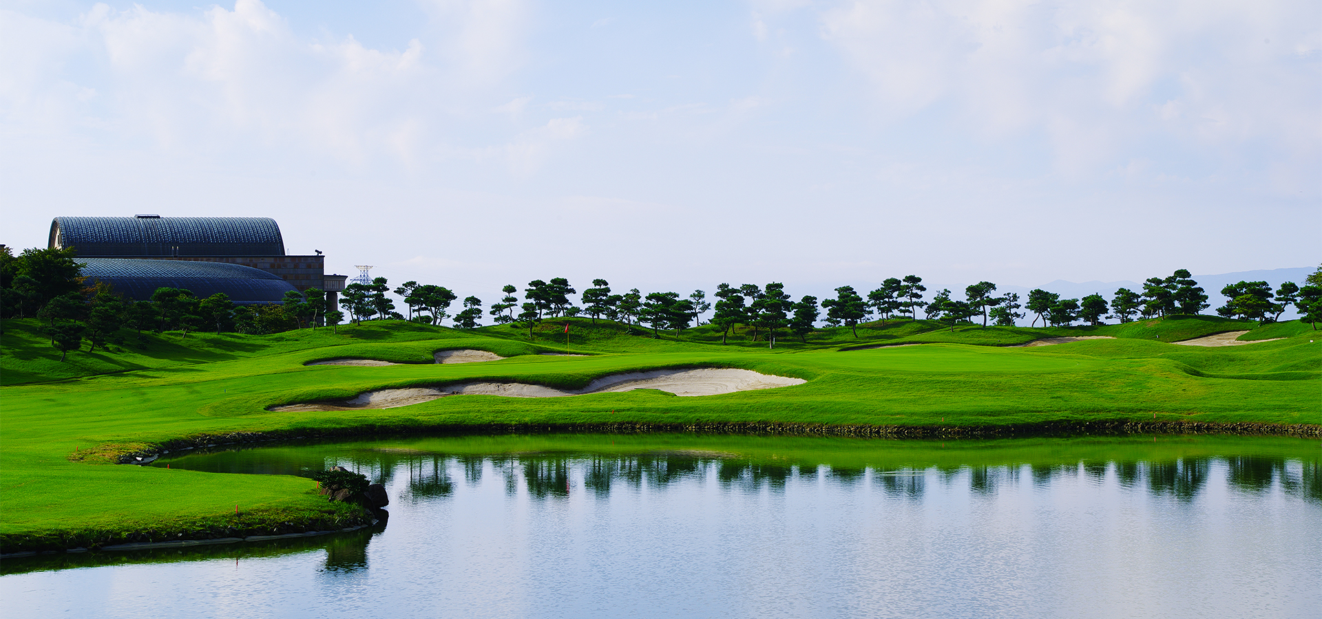 Golf course with Mount Fuji view